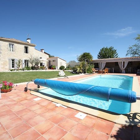 Oeno-Lodge Saint-Germain-dʼEsteuil Εξωτερικό φωτογραφία