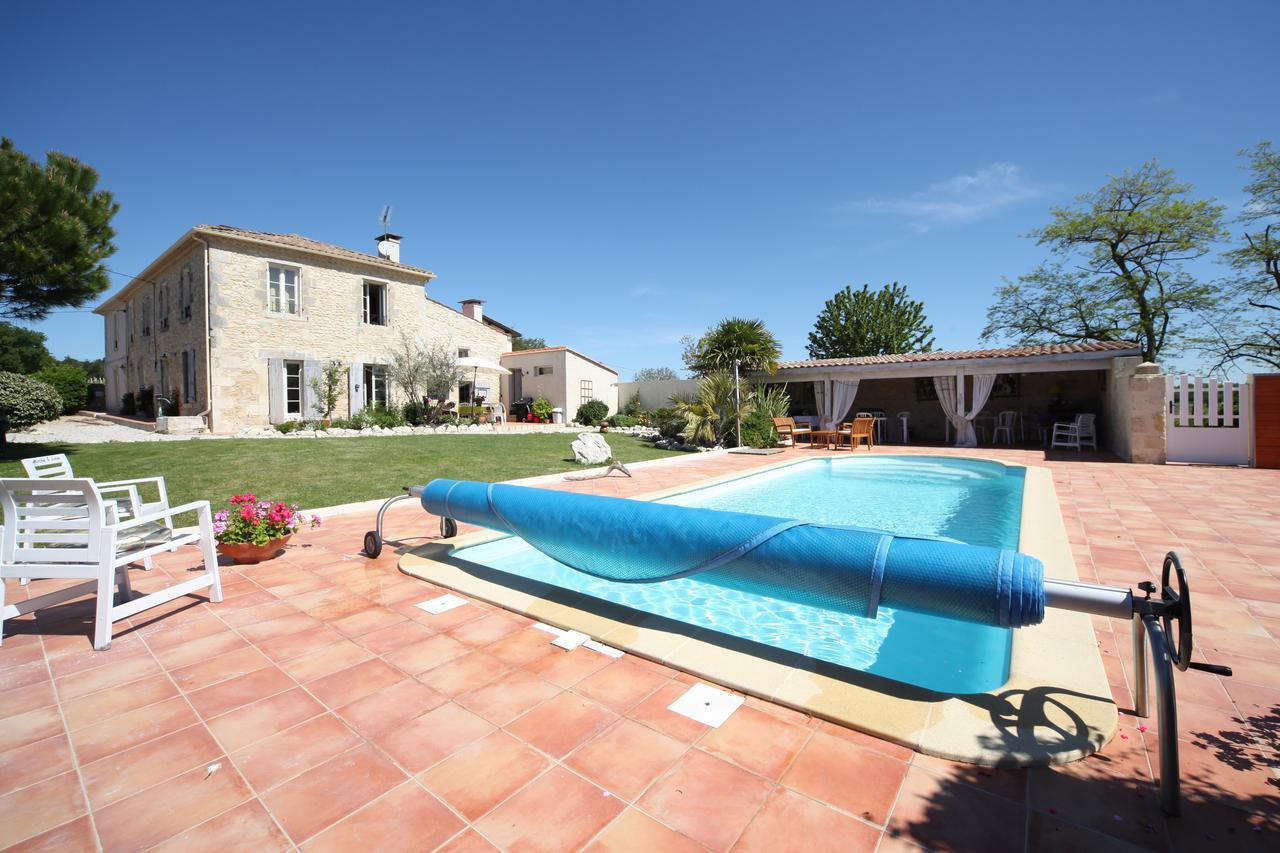 Oeno-Lodge Saint-Germain-dʼEsteuil Εξωτερικό φωτογραφία